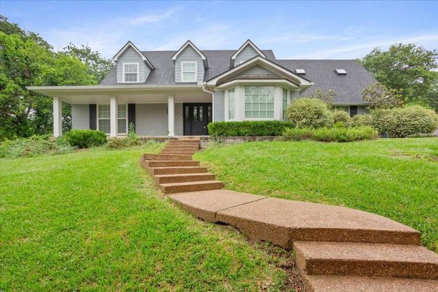 402 Shadow Mountain Dr — White Oak Mountain