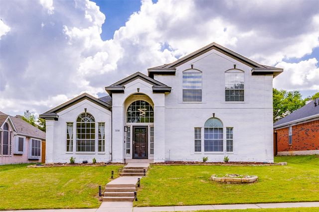 2236 Grinelle Dr — Hunters Glen Twelve