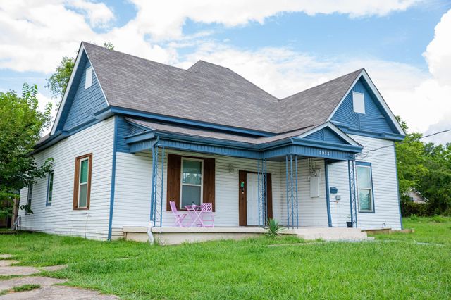 3913 Lee St — Orig Town Of Greenville