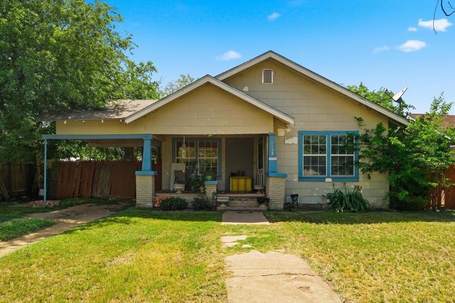 1158 Vine
