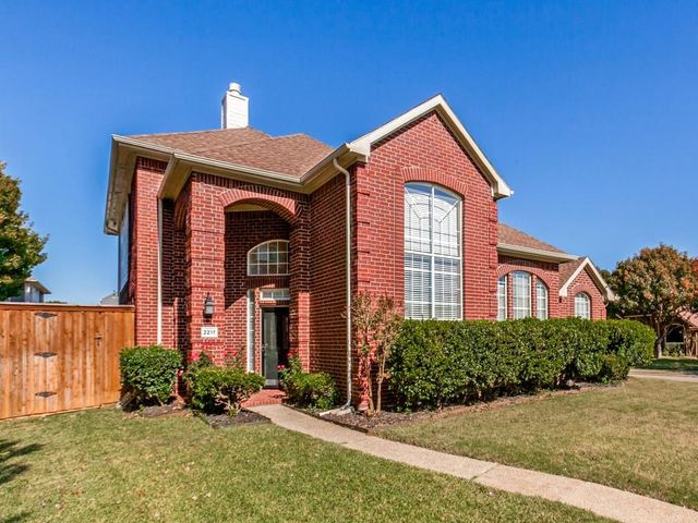 2217 Eldger Dr — Hunters Glen Fourteen