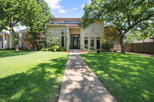 4917 Wareham Dr — Estates Above Wimbledon