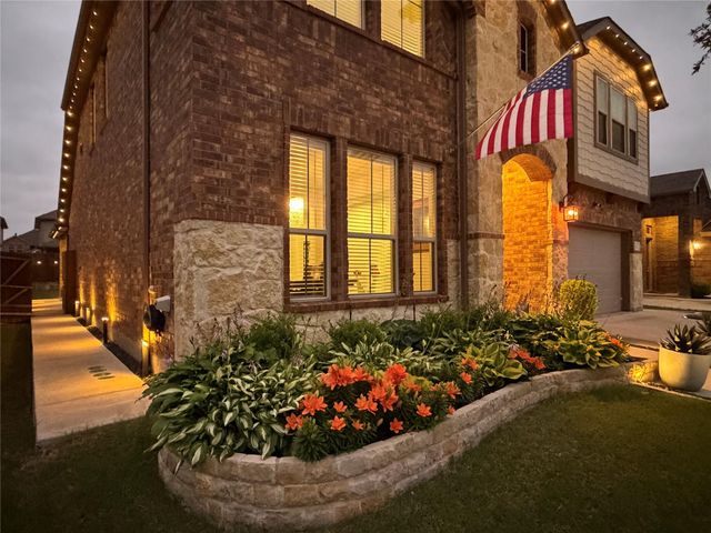 862 Mildren Ln — Woodcreek