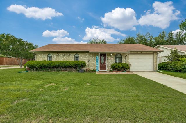 326 Independence Dr — Meadowcreek Park Ninth Sec