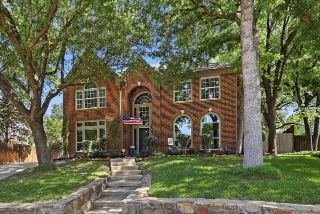 805 Highland Lakes Ct — Lakes Of Highland Oaks The