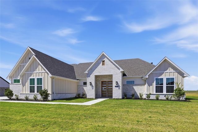 2230 Tutt Trl — Waterfall Ranch