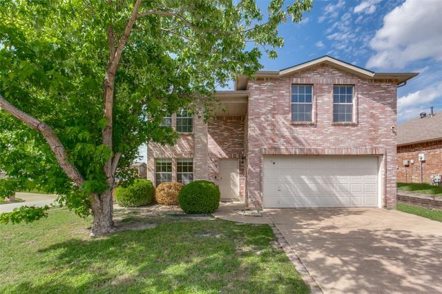 1301 Mill Xing — Mill Creek Crossing 01