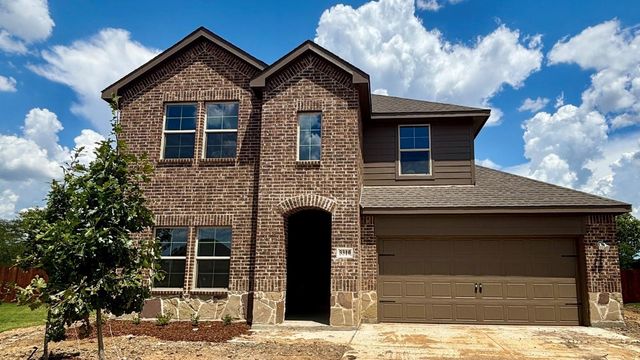 3310 Charleston Dr — Stonewyck Farms