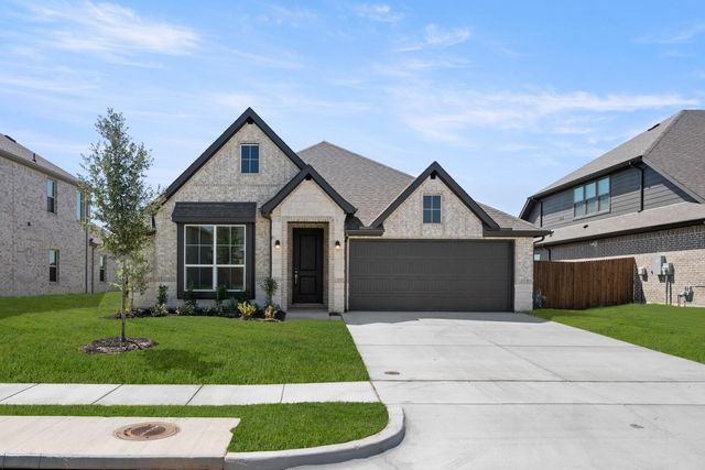 1104 Birchwood Dr — Hunters Ridge