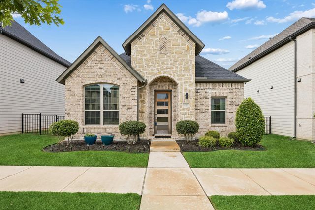 4171 Curtiss Dr — Park West