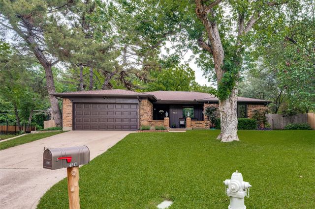 4217 Hunters Ct — Rush Spgs Add