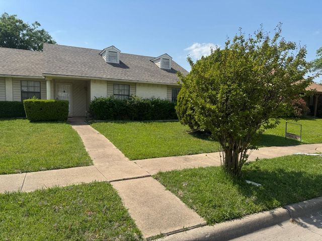 1113 Maydelle Ln — Wood Bend