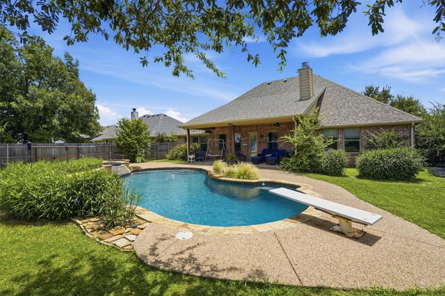107 Clyde Dr — Howards Crossing