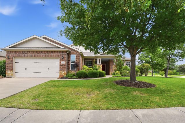 1728 Hacienda Heights Ln — Frisco Lakes By Del Webb Villa