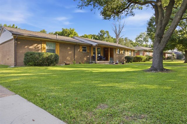 1609 Comanche Trl — Eastern Hills Estates