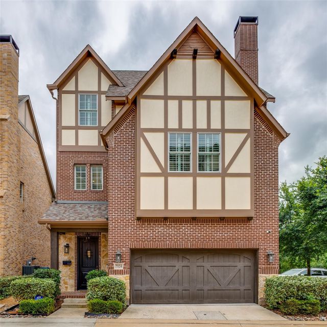 7124 Soto St — Kensington Gardens 2b
