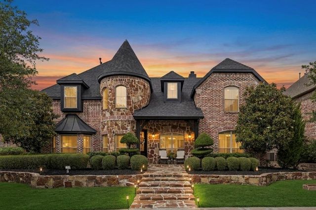 5016 Apache Cir — Cheyenne Village Ph One