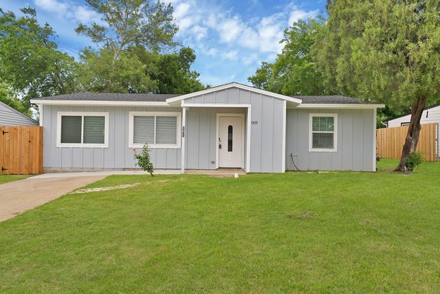 905 Skylark Dr — Valley View Add