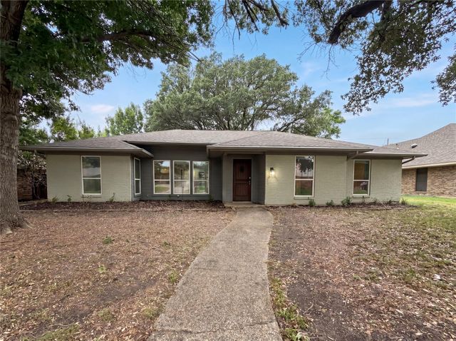 3717 Knob Hill Dr — Country Place - Plano Sec One