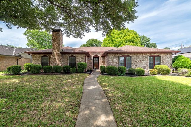 2705 Lawndale Dr — Parker Road Estates West 3-W