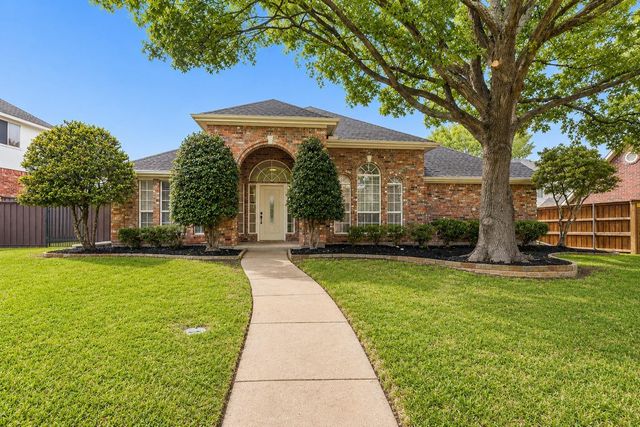 2104 Gent Dr — Oakwood Glen First Sec