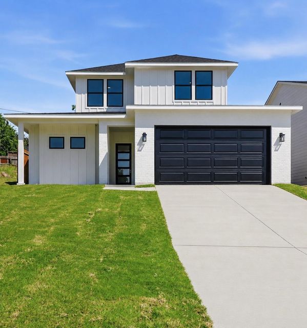 6030 Plum Dale Rd — Carver Heights