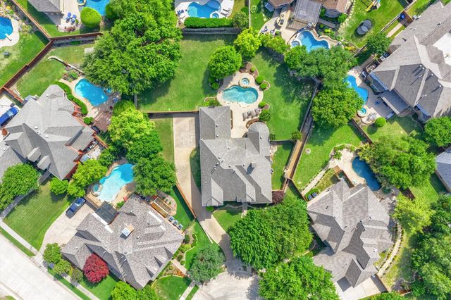 5005 Haney Cir — Saddlebrook Crossing