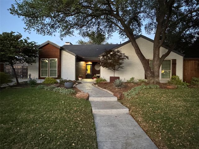 17216 Ikel Dr — Highland Square
