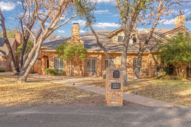 125 Lytle Place Dr — Lytle Place