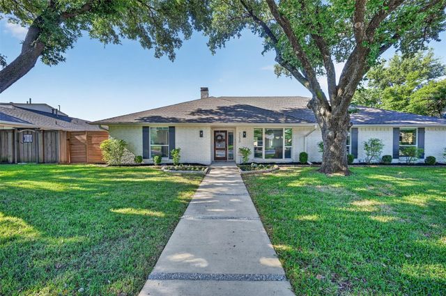 7230 Crooked Oak Dr — Hillcrest Manor 1st Sec