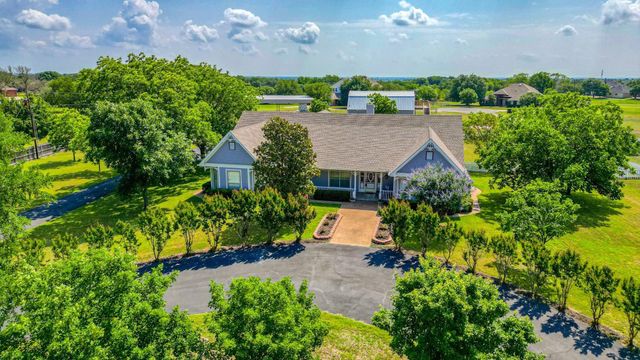 2717 Clear Lake Rd — Clear Lake Estate
