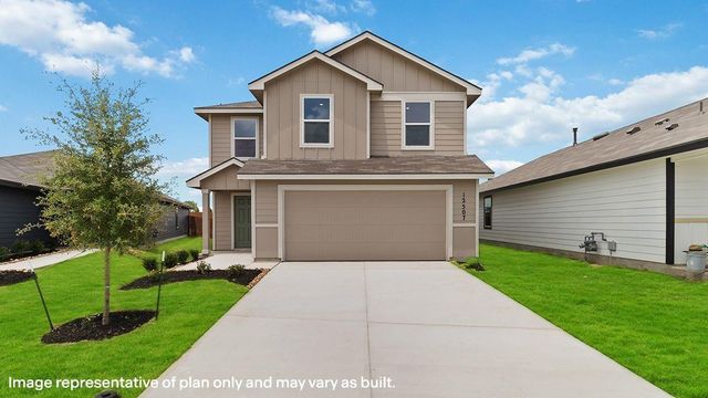 2104 Chantilly Ln — California Meadows