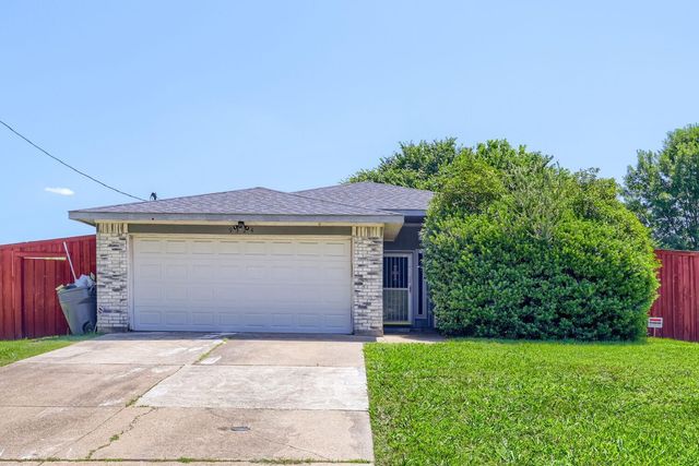 9324 Teagarden Rd — Teagarden Place