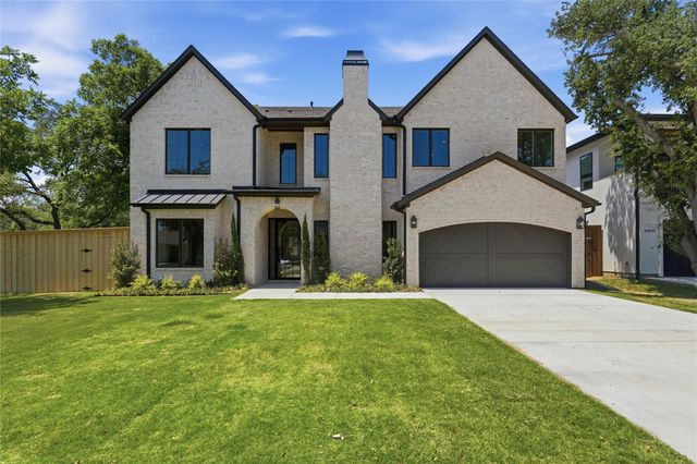 10921 Beauty Ln — Webster Grove
