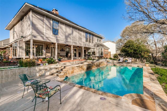 3706 Oakridge Cir — Glenbrook Meadows 06
