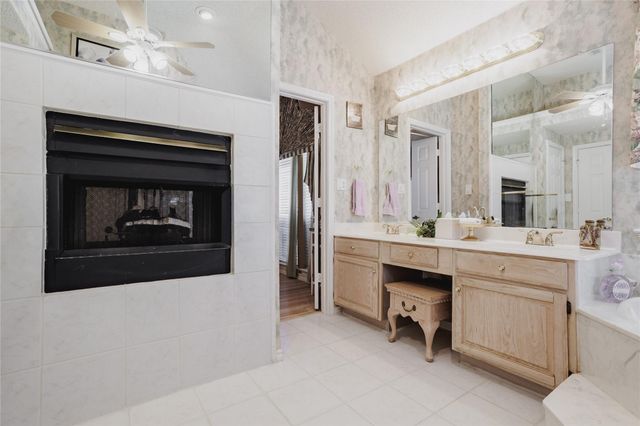 7115 Oaklawn — Oaks #3 The