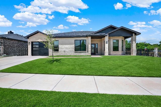 3700 Creek View Dr — Fireside Village Add
