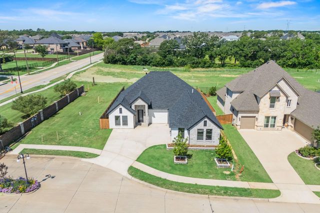 7203 Harris Pl — Harris Place