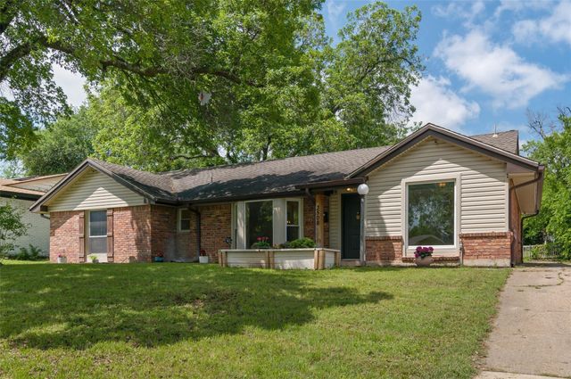 3508 Guadalupe Rd — Western Hills Add