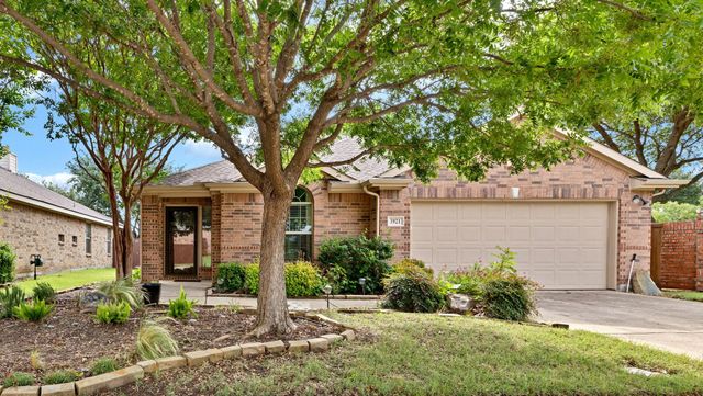 3921 Pitchstone Dr — Brookstone Ph III