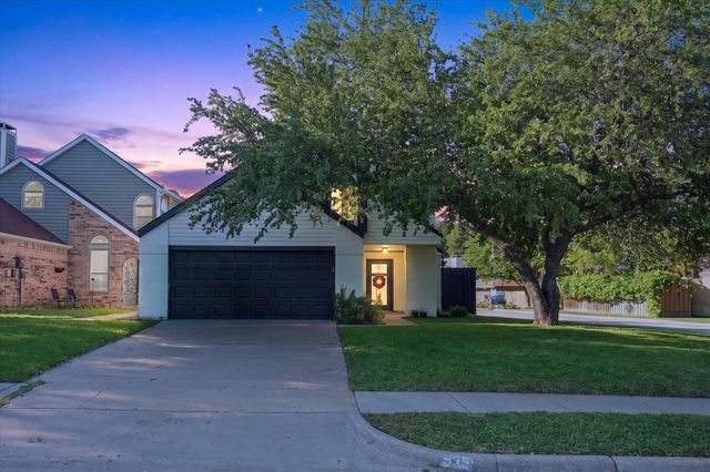 535 Briarcliff Dr — Trails 3rd Inst Ph 02