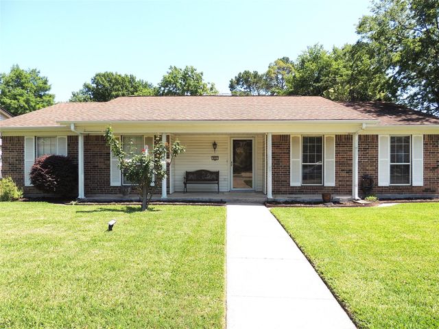 953 Meadowdale Cir — Eastern Meadows