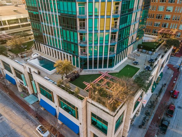 500 Throckmorton St #1104 — Tower Residential II Condo