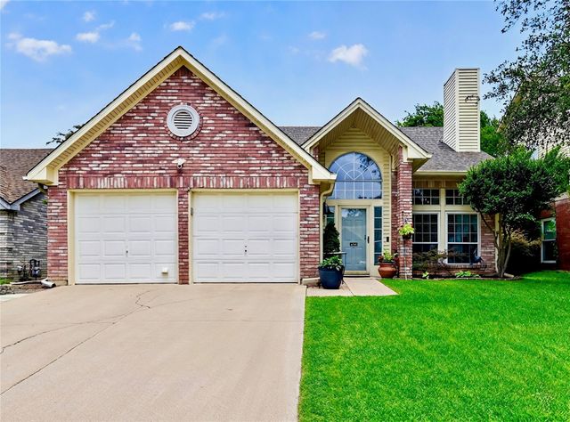 4713 Bracken Dr — Huntington Village Add