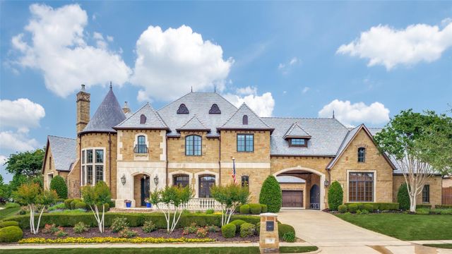 1701 Sherburne Dr — Manors At Waterford The