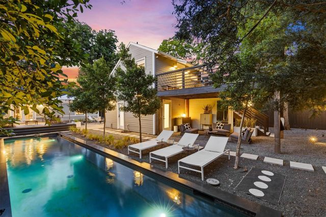 5532 Willis Ave — Vickery Place
