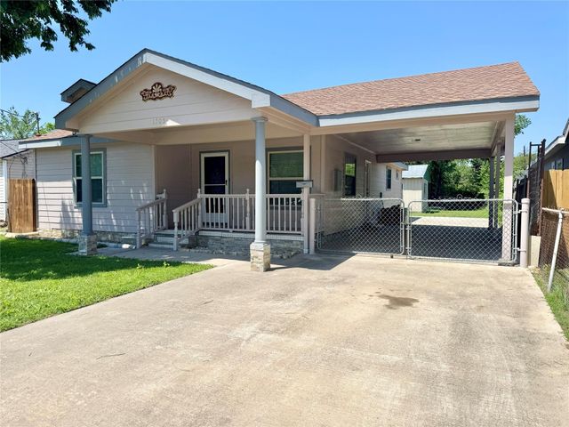 1705 Oak Lea Dr — Lone Oak Gardens