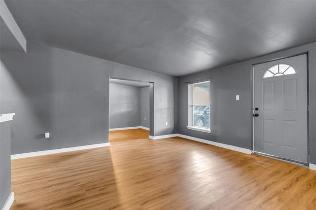 918 Garden Dr — Monica Park Heights 02