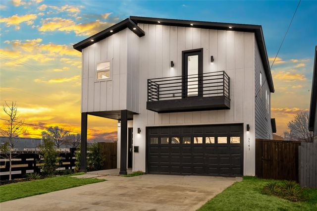 3741 Toronto St — Eagle Ford Gardens