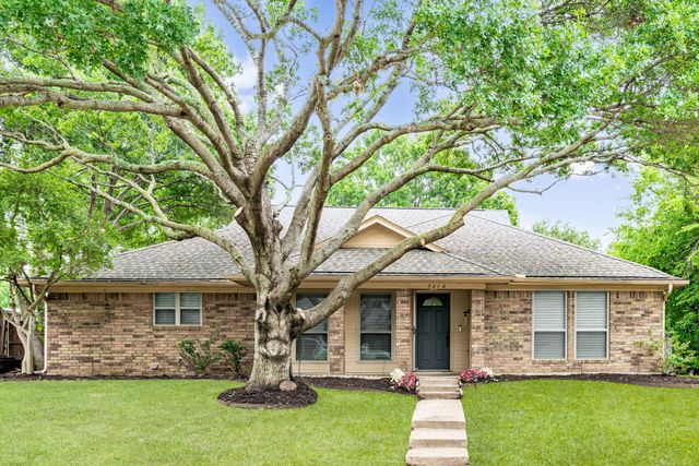 7312 Elizabeth Pl — Cross Creek East 3